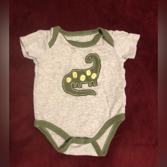 Duck.duck goose,dinosaur onesie - Picture 3 of 4